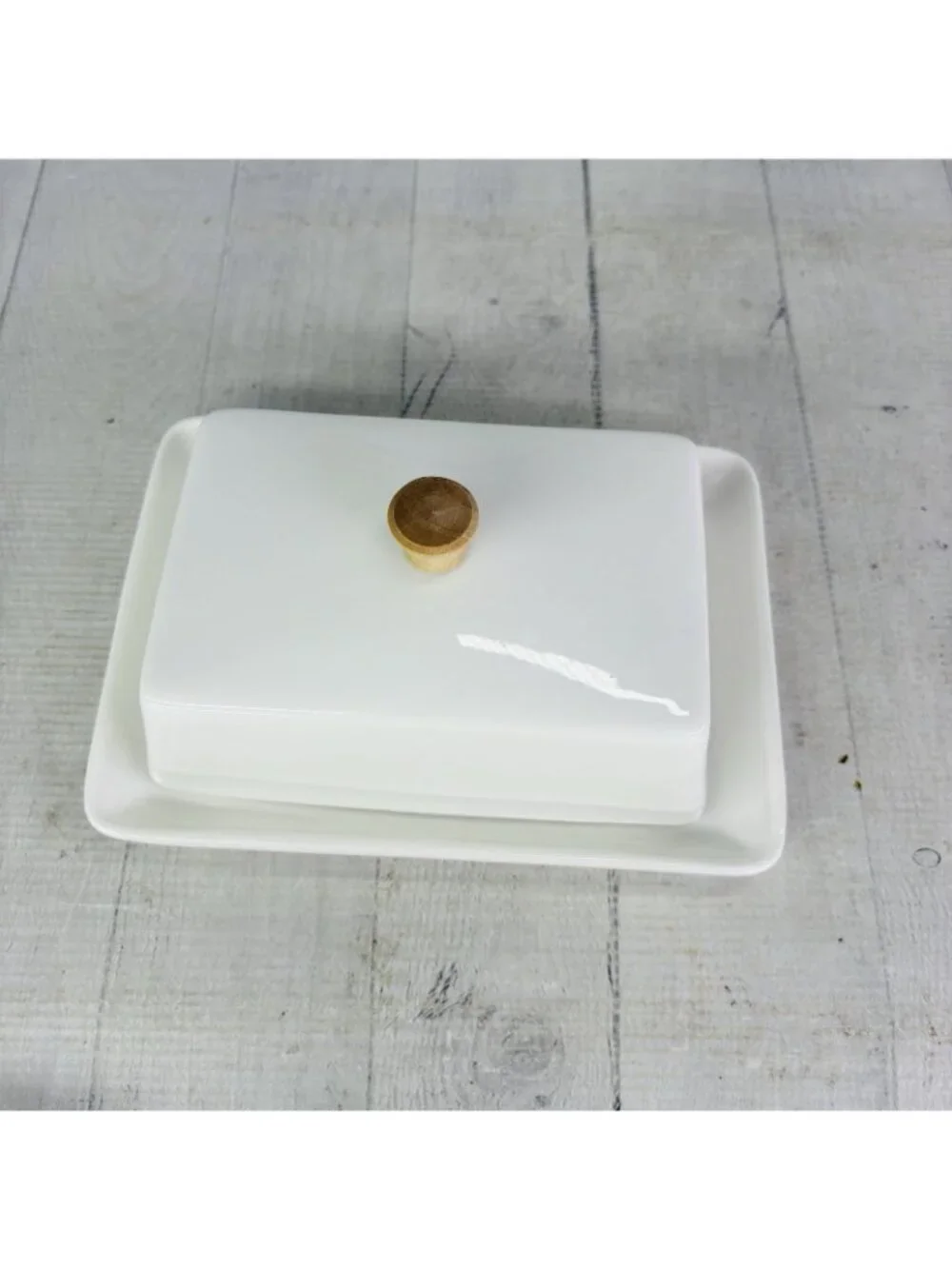 Dowan White Bone China Farmhouse Wooden Handle 2 Stick Lidded Butter Cheese Dish